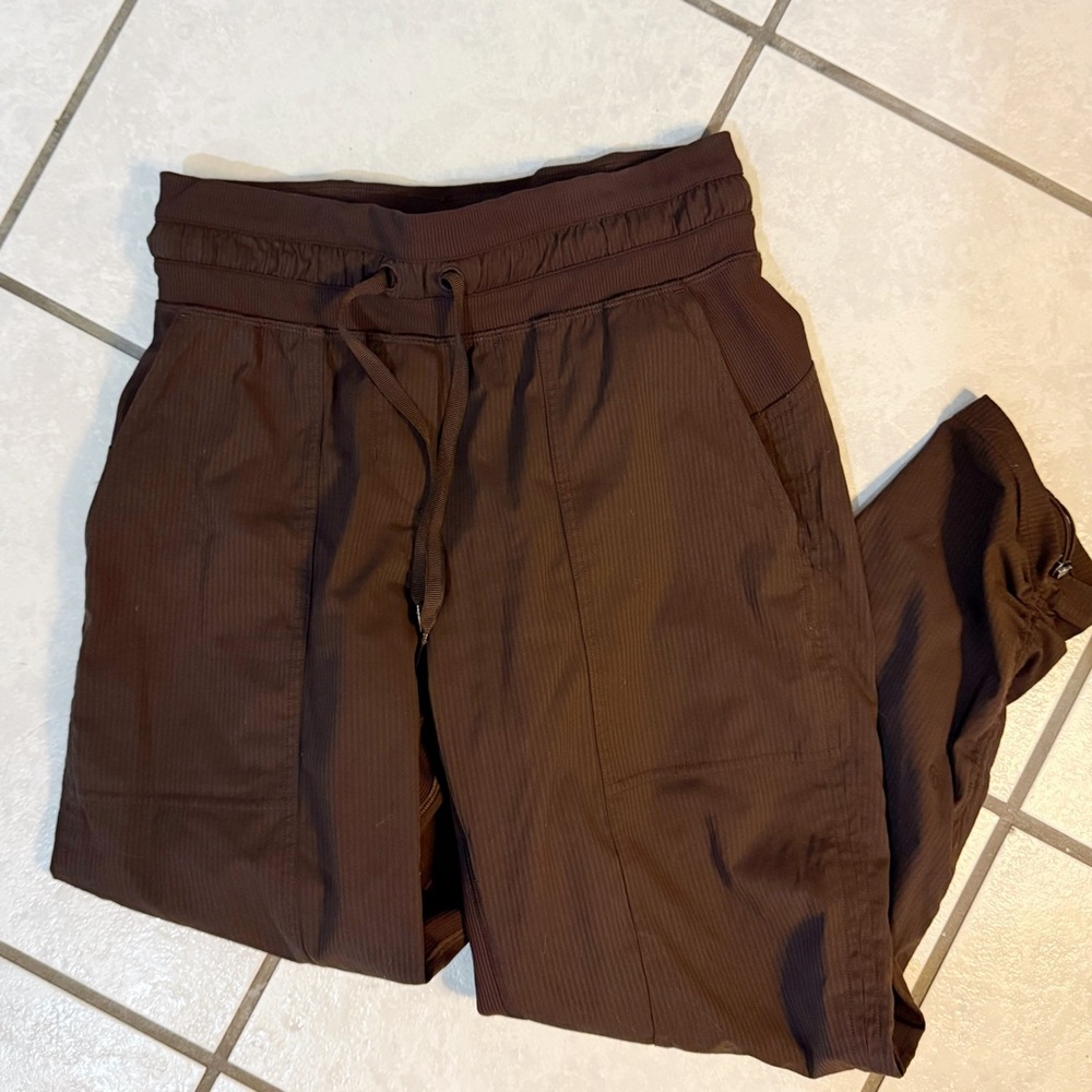 Lululemon Brown Dance Studio Cropped Pant - Picture 7 of 11